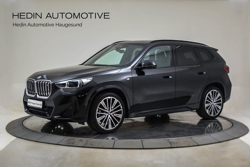 Bilde 1 av BMW iX1 xDrive30 Fully Charged