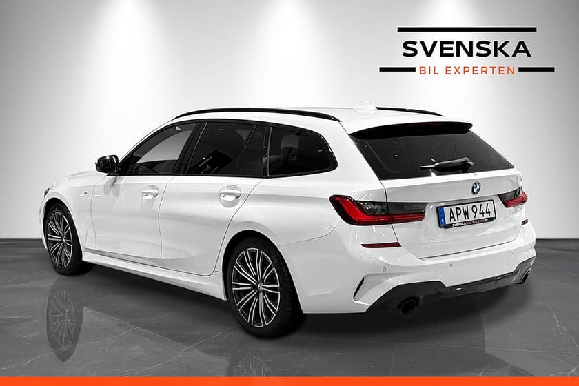 Bild 3 av BMW 320d xDrive Touring 320 190hk M-Sport Connected/HiFi/Drag/