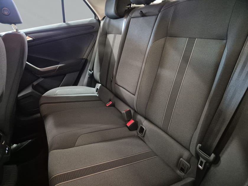 Bild 5 av Volkswagen T-Roc 1.5 TSI 150hk Automat Digital Cockpit