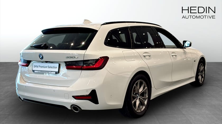 Bild 2 av BMW 330e xDrive Touring Drag,rattvärme,hifi