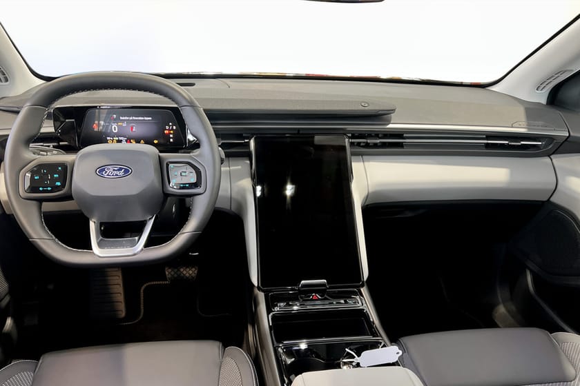 Bild 4 av Ford Explorer EV Extended Range RWD