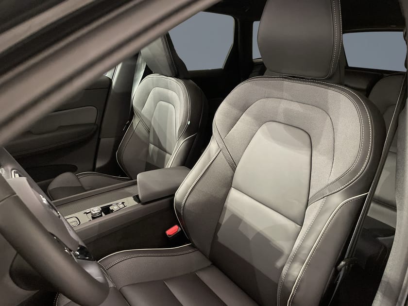 Bild 5 av Volvo XC60 T6 Plus Black Nordic Edition