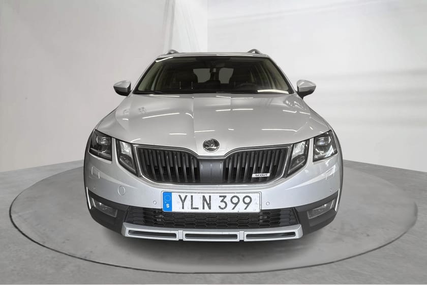 Bild 5 av Škoda Octavia Scout III 1.8 TSI Combi 4x4 (180hk)