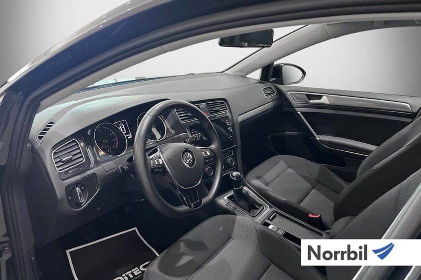 Bild 4 av Volkswagen Golf TSI 110 App connect / Adaptiv farthållare