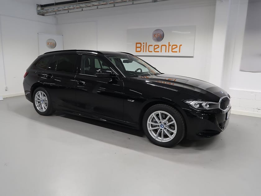 Bild 5 av BMW 330e xDrive Touring