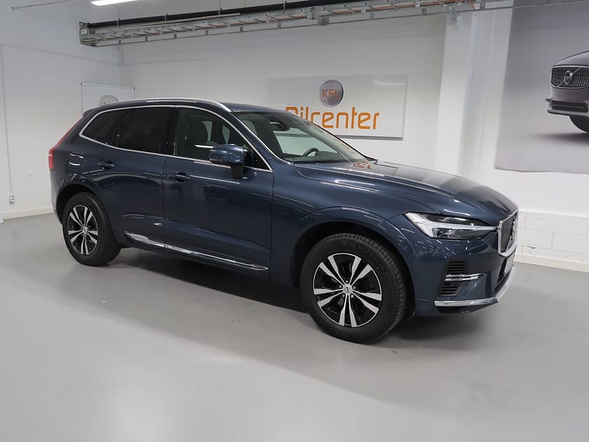 Bild 4 av Volvo XC60 Recharge T6 AWD V-Däck ingår Skinn-Kamera-Pano-Värmare-