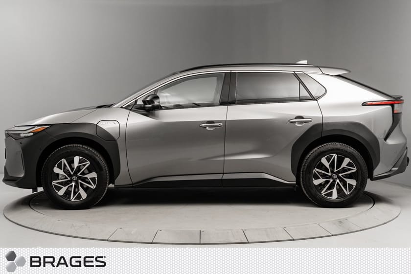 Bilde 2 av Toyota bZ4X AWD Executive