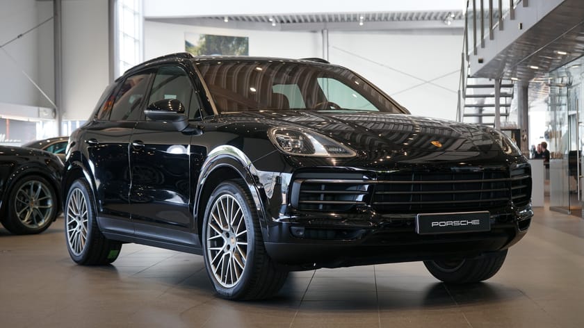 Bild 1 av Porsche Cayenne E-Hybrid Platinum Edition