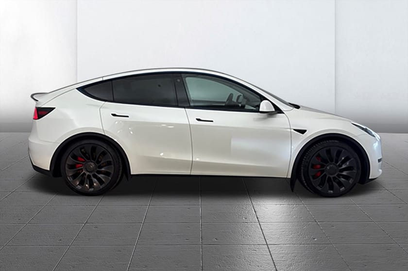 Bild 4 av Tesla Model Y Performance Premiuminteriör Pano Premiumljud V-Pump 534hk