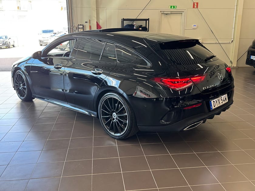 Bild 4 av Mercedes-Benz CLA 220 d Shooting Brake SB 8G-DCT AMG Navi/Pano/360/Premium+