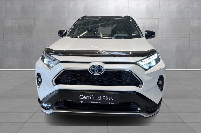 Bilde 3 av Toyota RAV4 Plug-in Hybrid 2.5 Exec Bitone AWD, Re.kamp 6.25% med 35%EK