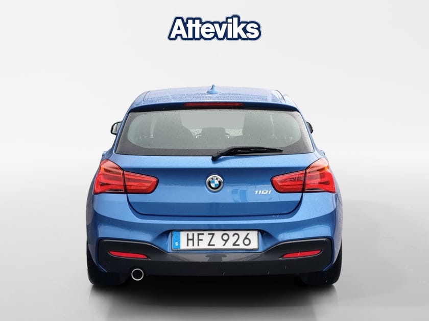 Bild 4 av BMW 118i 5-dörrars M Sport Värmare Psensorer Kamkedja Farth