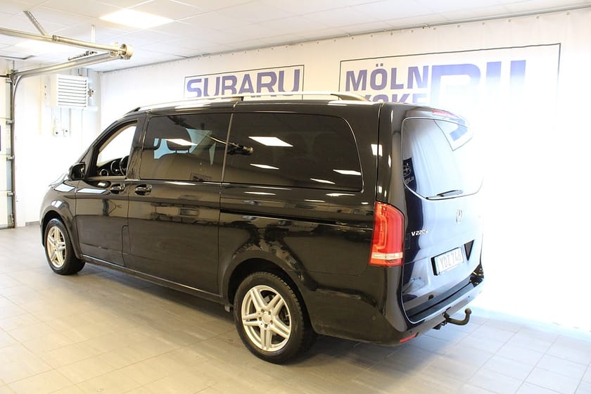 Bild 2 av Mercedes-Benz V 220d 4MATIC 3.1t Aut Plus 7-sits (163hk)