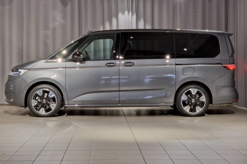 Bild 2 av Volkswagen Multivan eHybrid 4M STYLE HJULBAS: 3124 MM LÅNGT ÖVERHÄNG MOT
