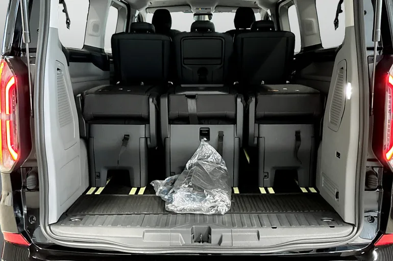 Ford Tourneo Custom 340 Plug-in Hybrid