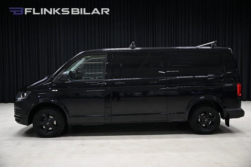 Bild 2 av Volkswagen Transporter DSG 150HK L2 Drag|Värmare|PDC|EnÄgare|Uppvärmt-Skåp