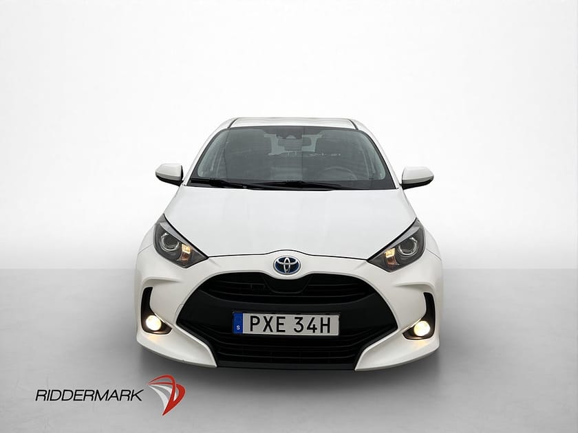 Bild 2 av Toyota Yaris Hybrid Active Kamera CarPlay Rattvärm Adaptiv-F