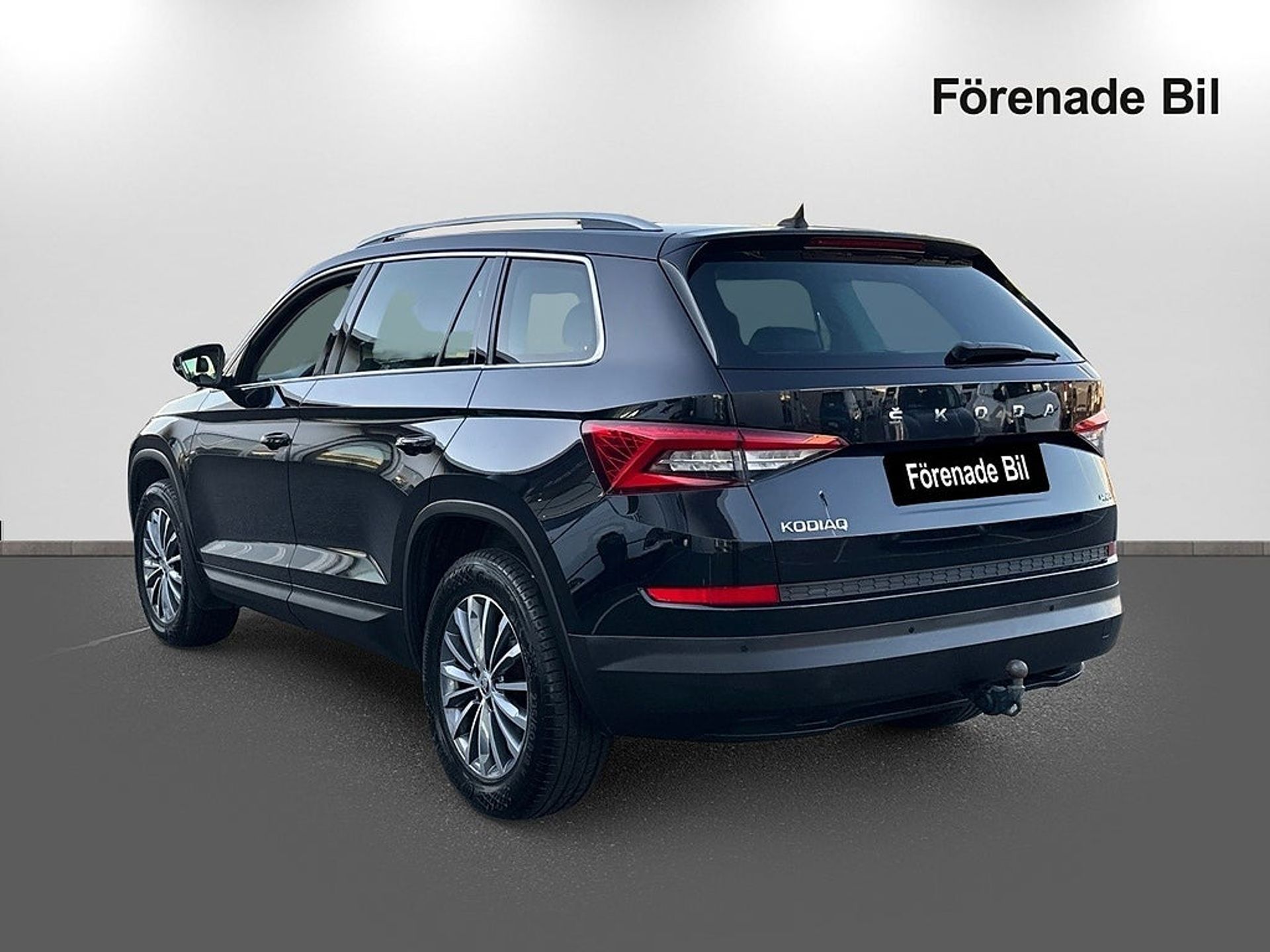 Skoda Kodiaq 2.0 TSI 4x4 BUSINESSLINE 2021, bild 6/10