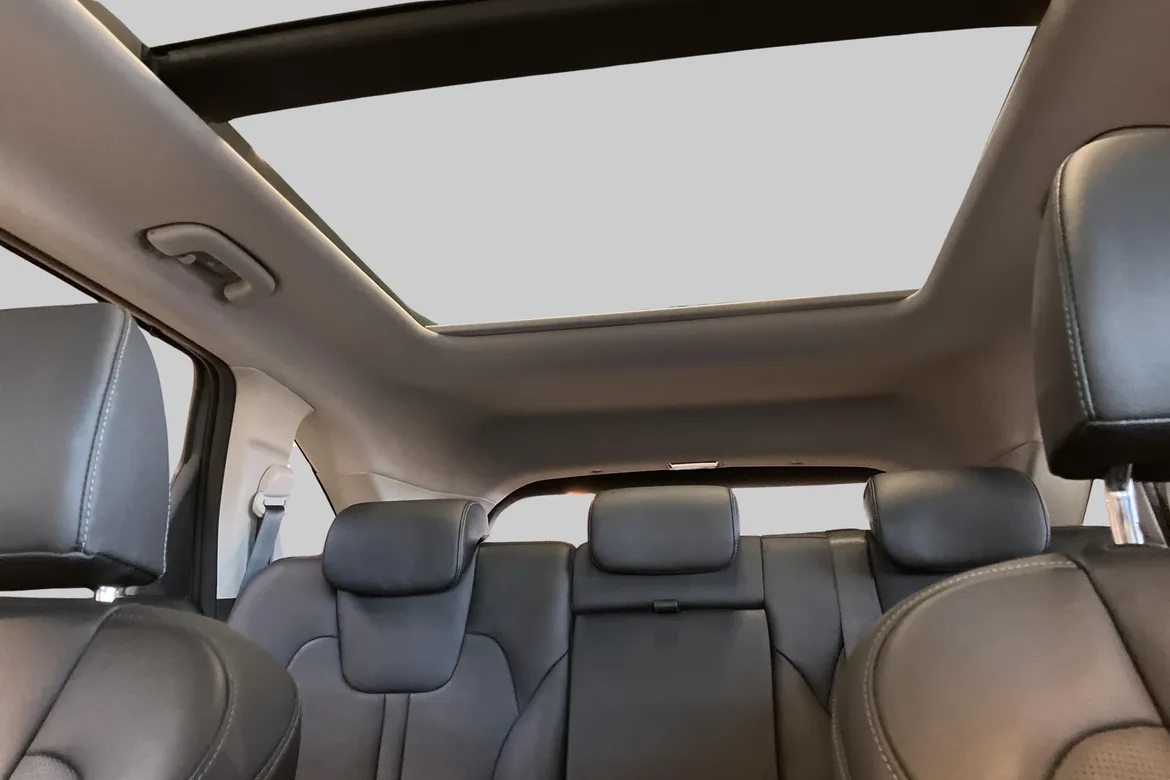 picture of a car