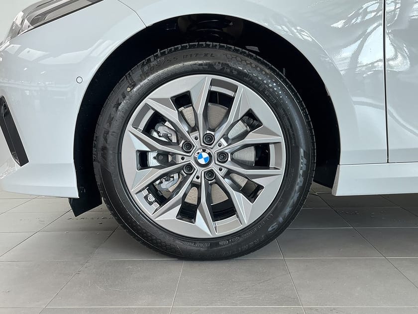 Bild 4 av BMW 120 PRIVATLEASING fr. 3.395 kr/mån 17" Auto Park Assist