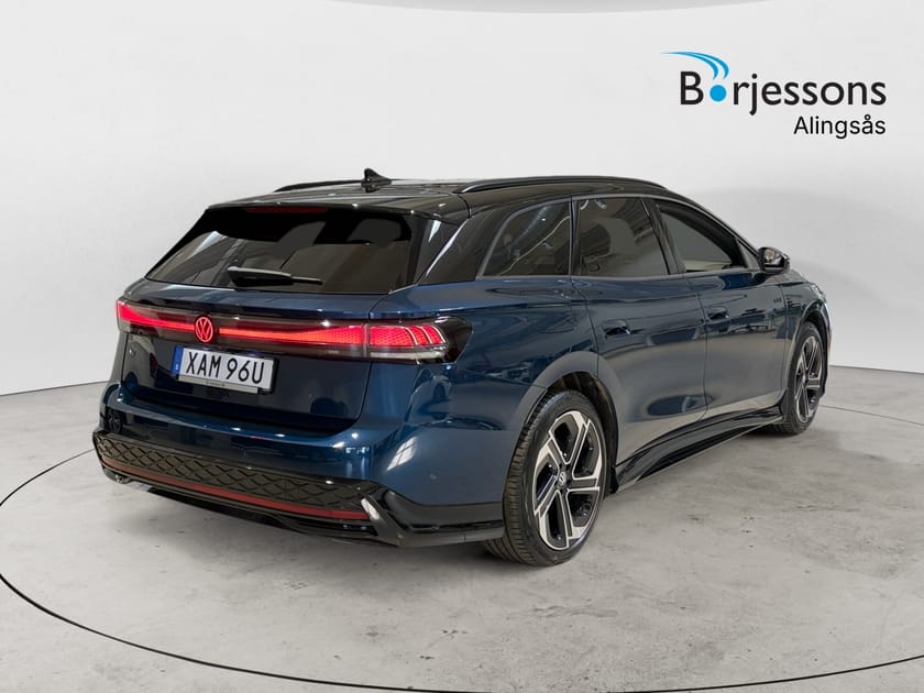 Bild 4 av Volkswagen ID.7 GTX Tourer 86kWh Drag/H&K/HuD/360/DCC/Akustik