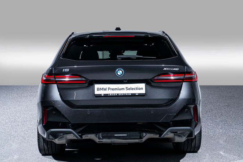 Bilde 4 av BMW i5 xDrive40 Touring xDrive 40 6,29% Komf.seter/M-Sport PRO/B&W++