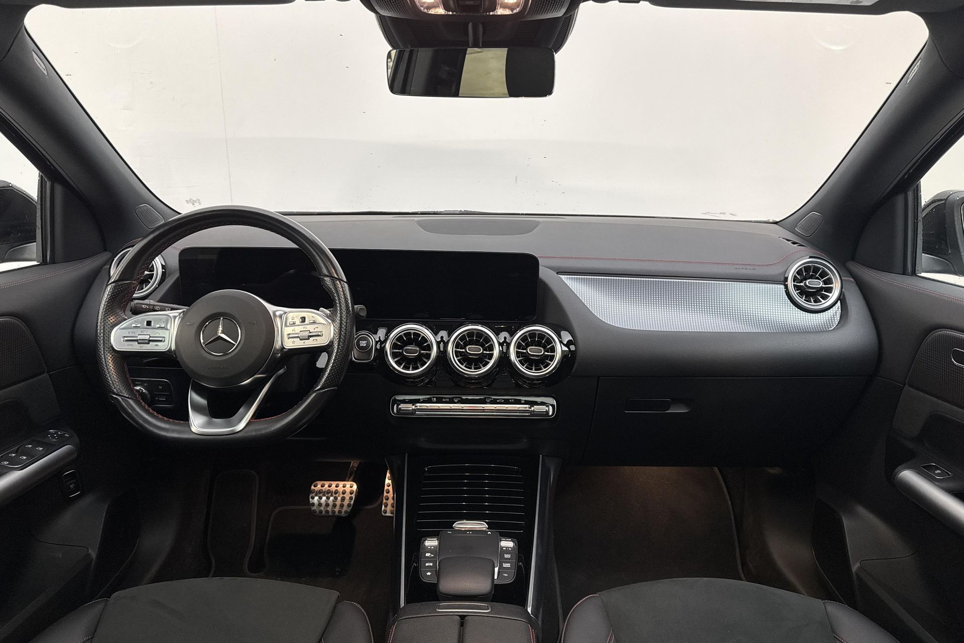 Mercedes-Benz EQA 250 2023, kuva 7/10