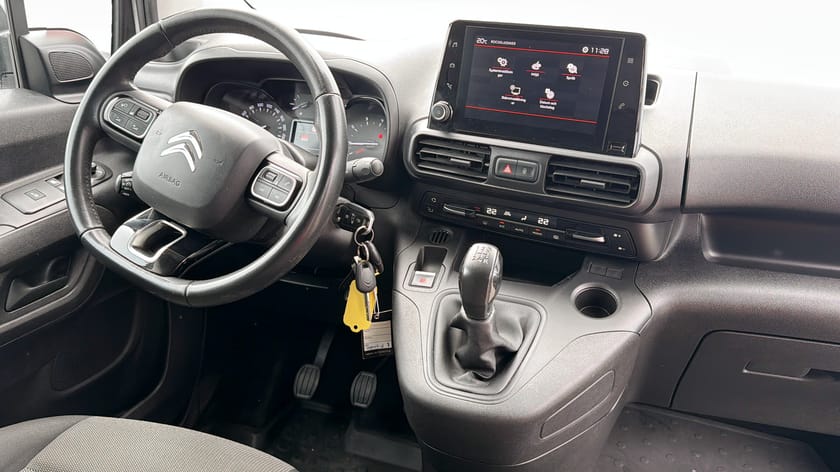 Bild 4 av Citroën Berlingo Van Long L2 1,5L 102HK / Backkamera / Inredning skåp / Värmare