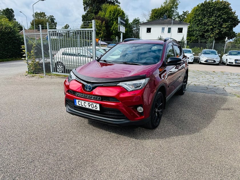 Bild 2 av Toyota RAV4 Hybrid 2.5 VVT-i 197HK AWD-i X-EDITION / DRAG / VÄRMARE
