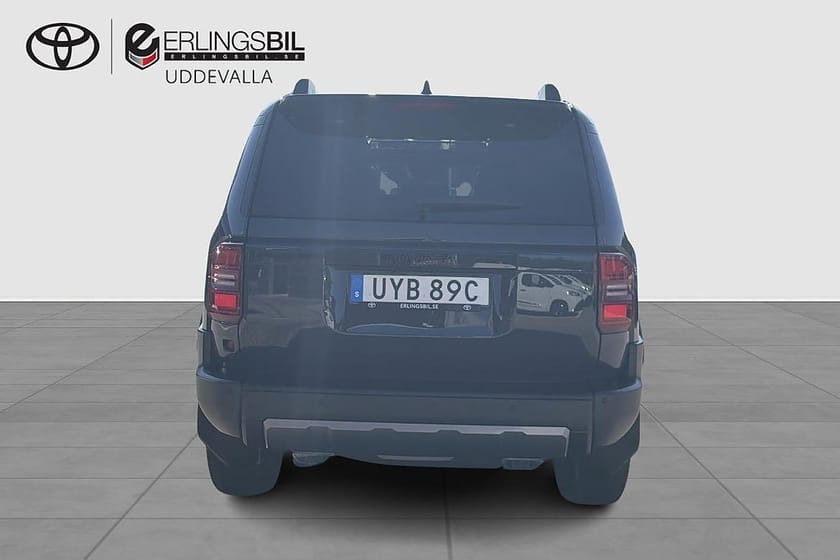 Bild 5 av Toyota Land Cruiser 2.8 D-4D AUT8 4WD EXECUTIVE 5-SITS / SVENSKSÅLD / MOMS