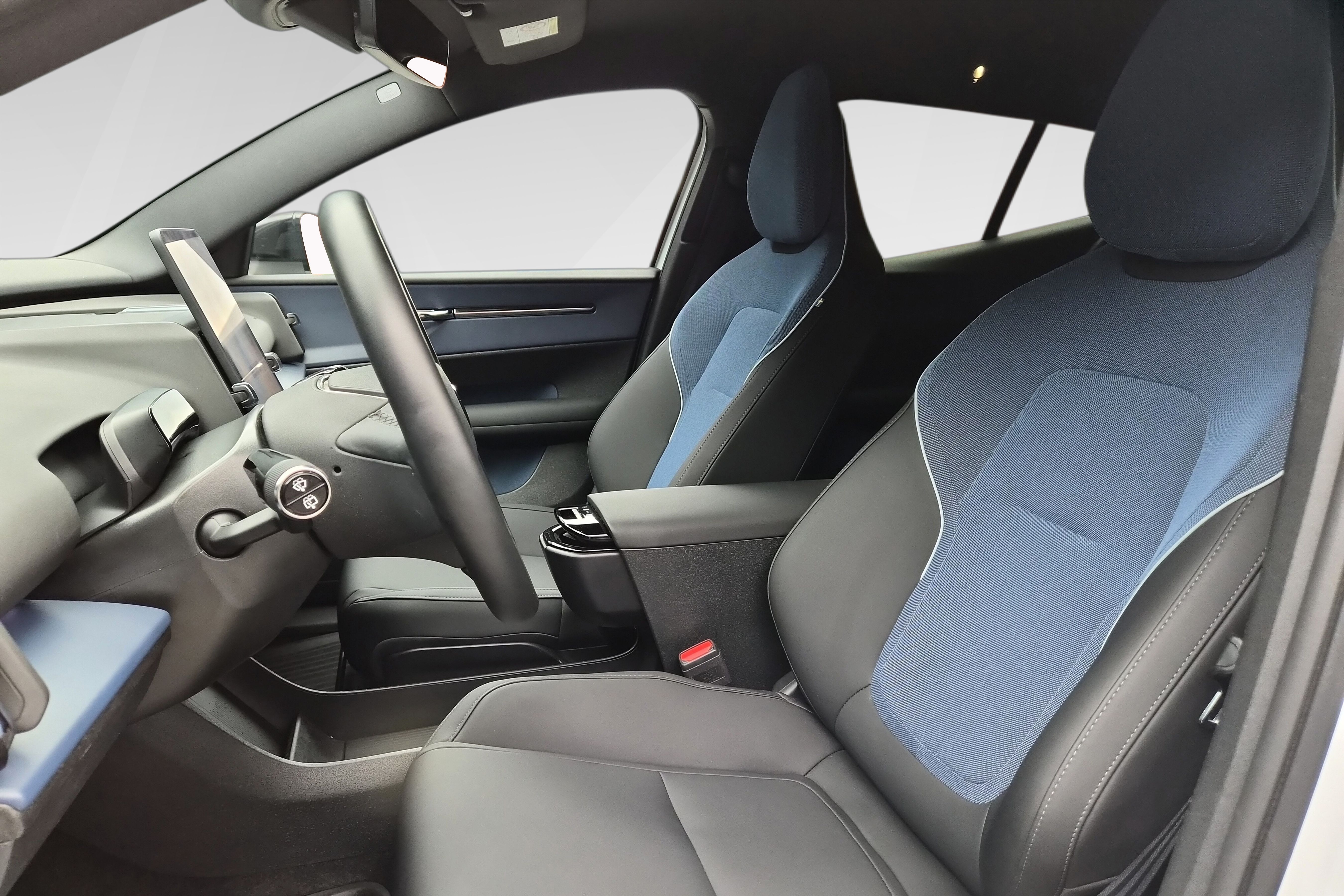 Volvo EX30 Twin Motor Performance bilde 10