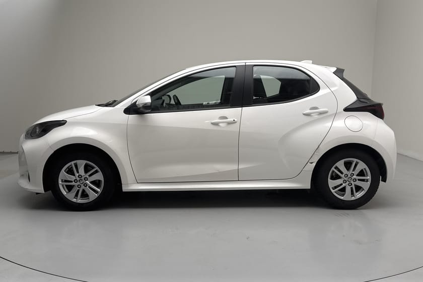 Bild 2 av Toyota Yaris Hybrid 1.5 5dr (116hk) Active