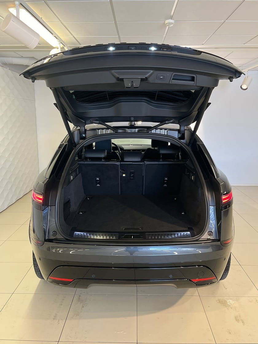 Bild 4 av Land Rover Range Rover Velar P400e Dynamic HSE / Panorama / Black Pack