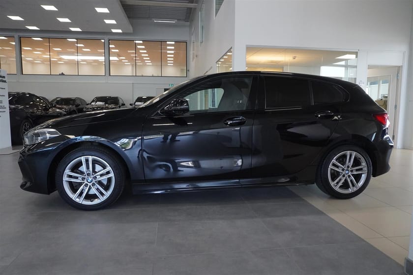 Bild 3 av BMW 118i 5-Dörrar M Sport