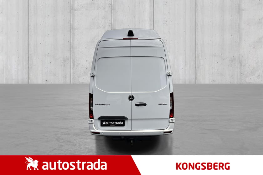 Bilde 4 av Mercedes-Benz Sprinter 319 CDI Panel Van 319CDI 190HK/H.F/Web/360 Kam./Distr./Bøyle/Lazer lys/+