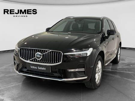 Volvo XC60 Recharge T6 Core Edition | Parkeringskamera bak | Panoramaglastak