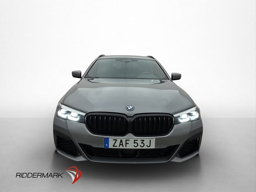 Bild 2 av BMW 530e xDrive Touring M Sport H/K Kamera Skinn Ambient