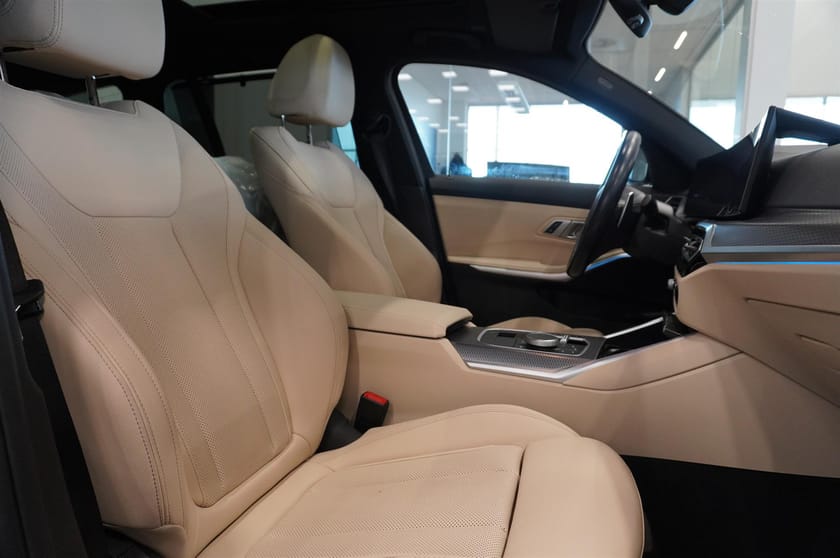 Bild 4 av BMW 330e xDrive Touring