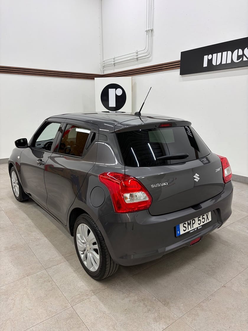 Bild 3 av Suzuki Swift 1.2 Dualjet CVT Euro 6