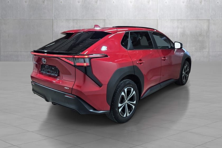 Bilde 4 av Toyota bZ4X AWD Active Tech