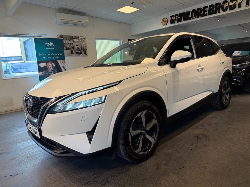 Bild 2 av Nissan Qashqai 1.3 DIG-T XTRONIC-CVT 360 kamera Stora Skärmar Gps MOMS