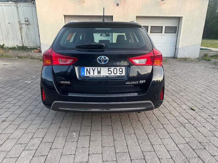 Bild 5 av Toyota Auris Touring Sports Hybrid e-CVT Executive Euro 5