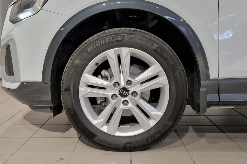 Bild 3 av Audi Q2 35 TFSI / PROLINE ADVANCED / 150 HK S TRONIC