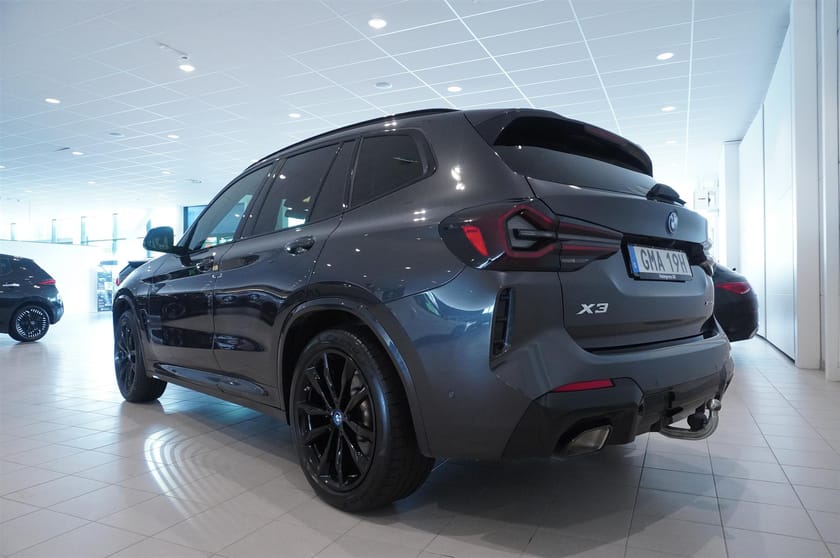 Bild 4 av BMW X3 xDrive30e M-Sport Drag HUD HiFi 292hk