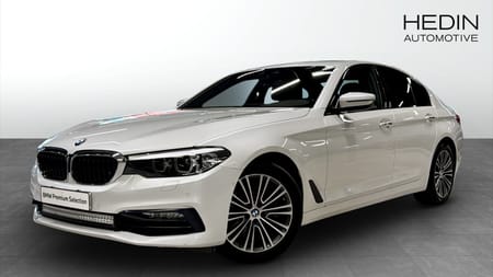 BMW 520d xDrive Sedan Sportline Drag Navigation
