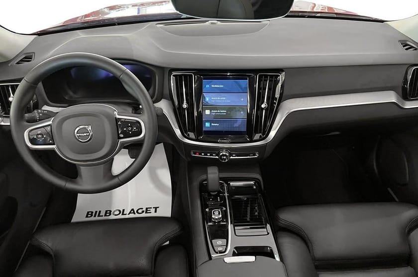 Bild 5 av Volvo S60 Recharge T8 II AWD R-Design / Drag / Backkamera / Läder