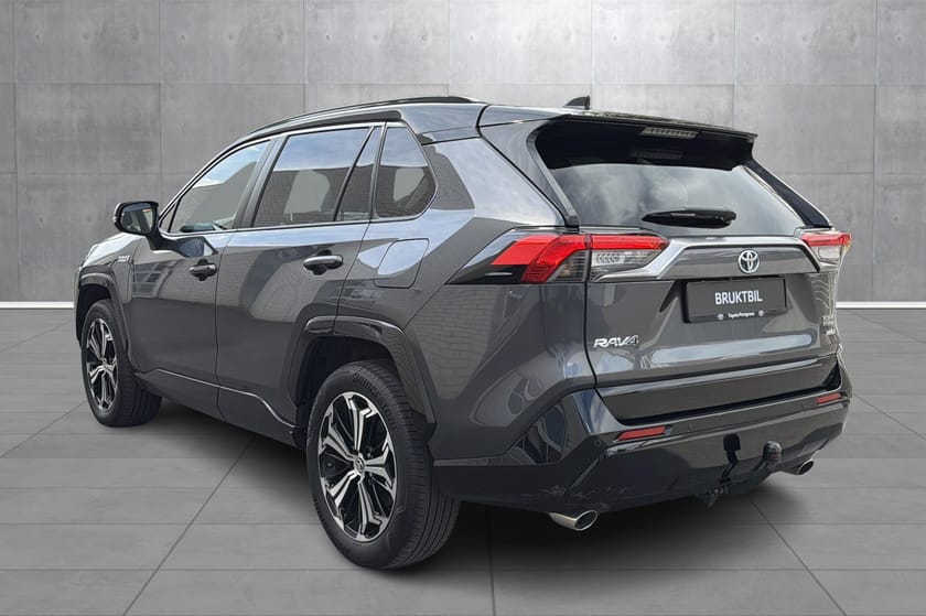 Bilde 3 av Toyota RAV4 Plug-in Hybrid AWD Executive Bi-Tone