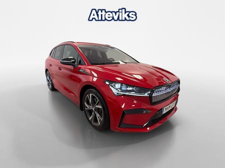 Škoda Enyaq iV 80x 265hk Sportline *Elstol förare/Drag/Head-up