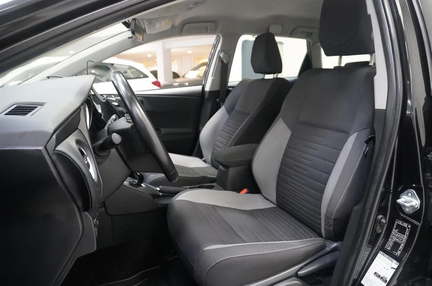 Bild 5 av Toyota Auris Touring Sports Hybrid Active B-Kam Navi 136hk