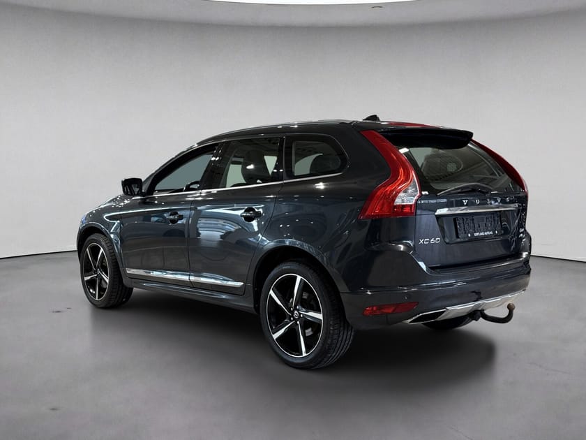 Bilde 3 av Volvo XC60 D4 2,4D Summum AWD aut